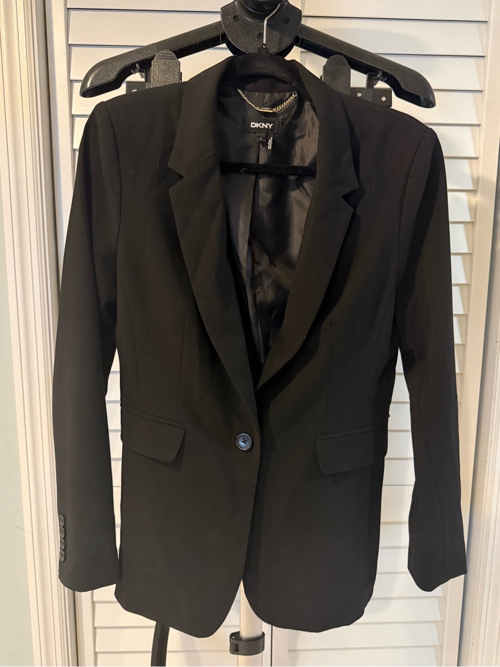 DKNY Black Single-Button Notch Lapel Blazer